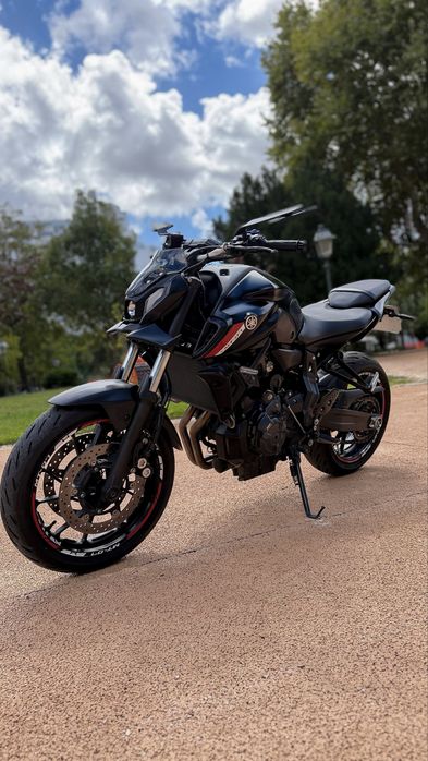Yamaha MT-07 2022 — 55 kW — Full Black