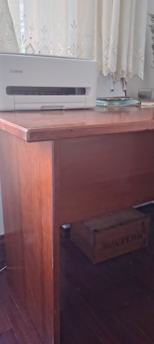 Mesa  Excelente estado