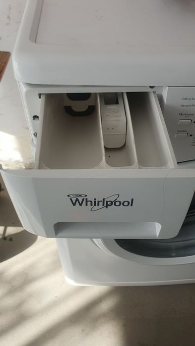 Pralka Whirlpool 7 KG 1200 obr/min