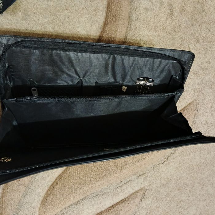 Продам папку для документів