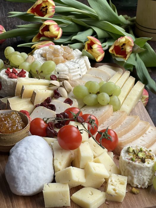 Sery, mleko kozie  i jersey serwatka colostrum