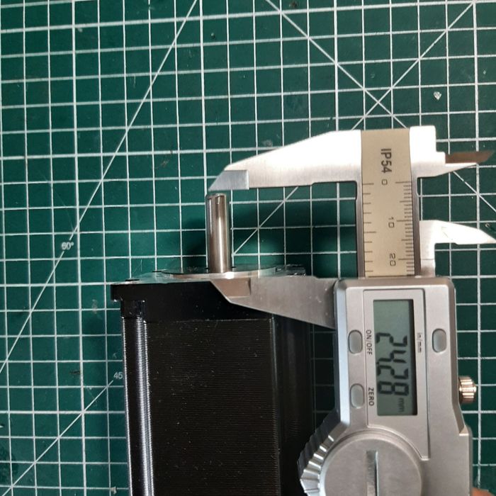 Кроковий двигун Nema23