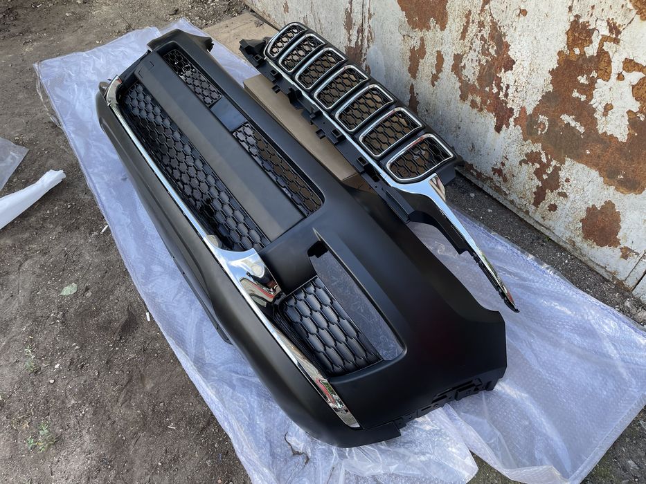 бампер Jeep Grand Cherokee 2021+  Бампер в сборе