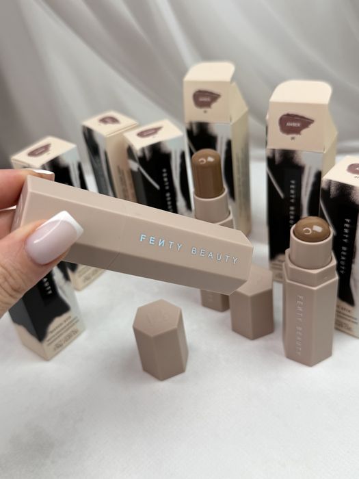 Контурінг стік Fenty Beauty Amber 01