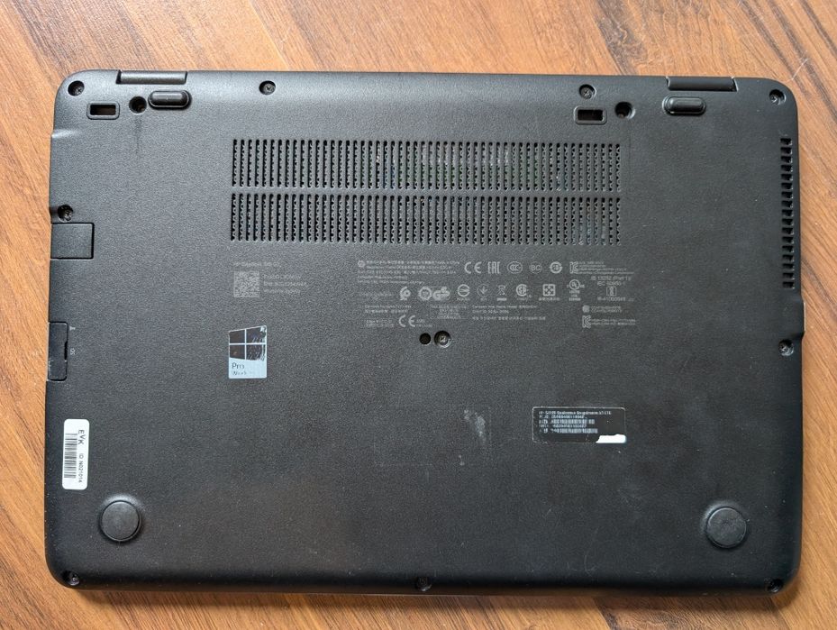 Laptop HP 840 G3/SIM/W10 Pro/CPU i5 6 gen/12 GB ram/128 GB M2/1TB HDD