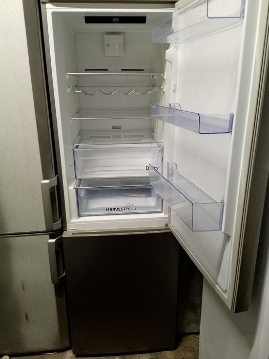 Холодильник beko