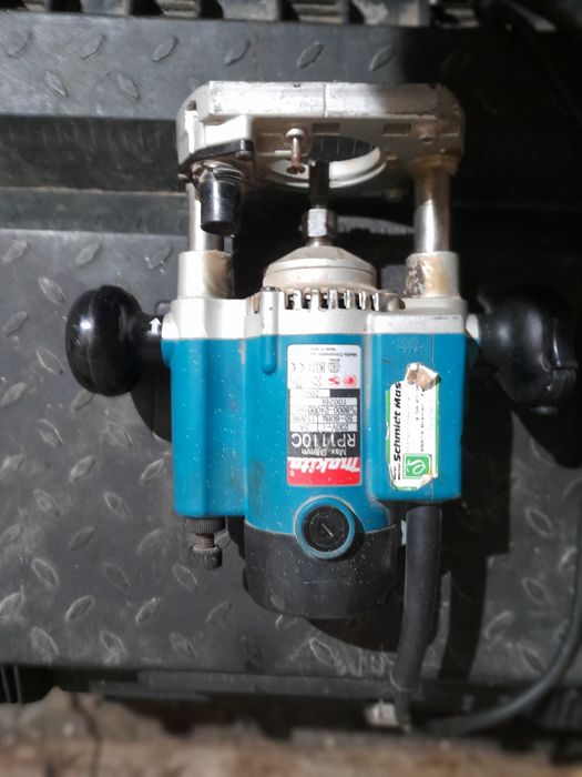 Makita RP1110C Frezarka górnowrzecionowa Skórcz • OLX.pl