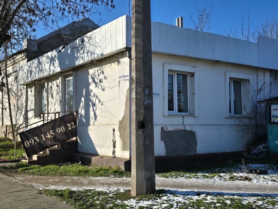 Продаж приміщення біля Муніципального колегіуму