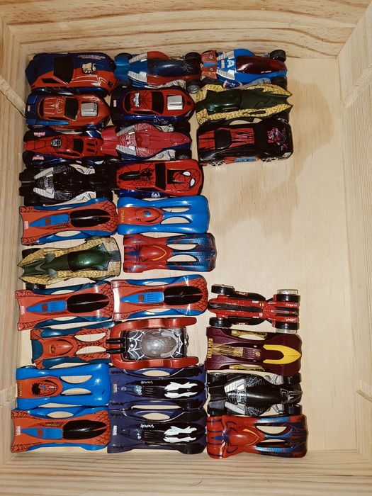 Spider-Man Collection, 27 Units