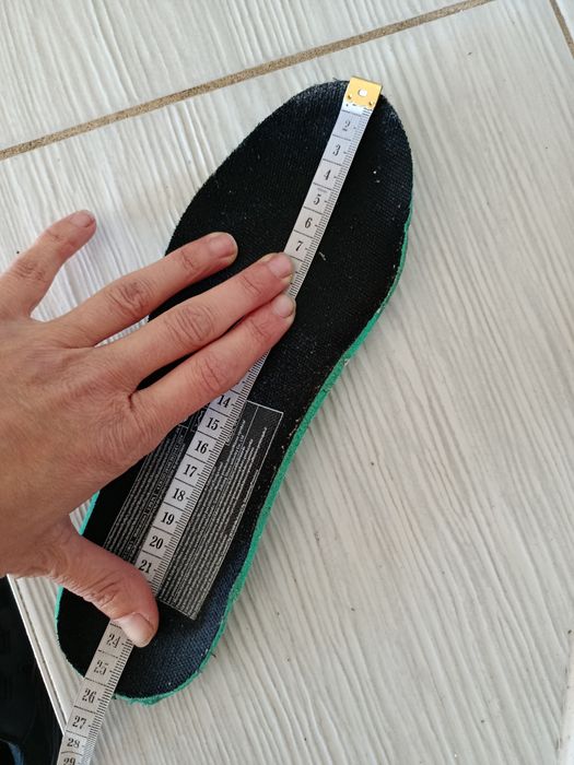 Buty damskie na grubej podeszwie 39