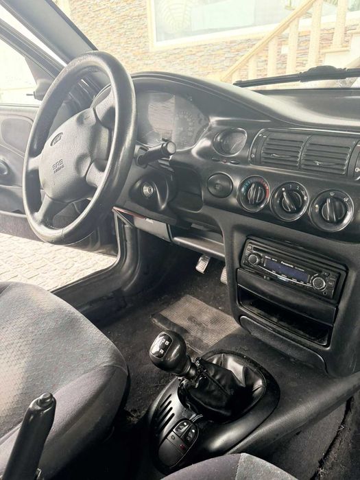 Ford Escord 1.8D