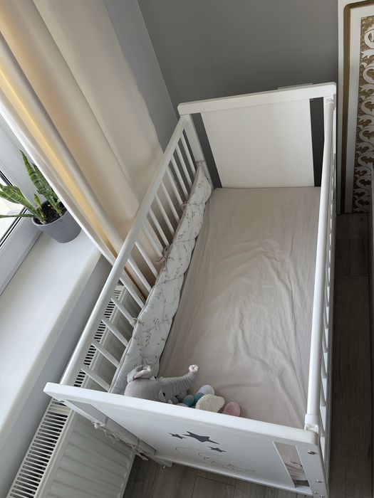 Дитяче ліжечко колиска з матрацом