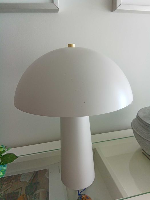 Candeeiro de mesa  cor cinza claro Jisky