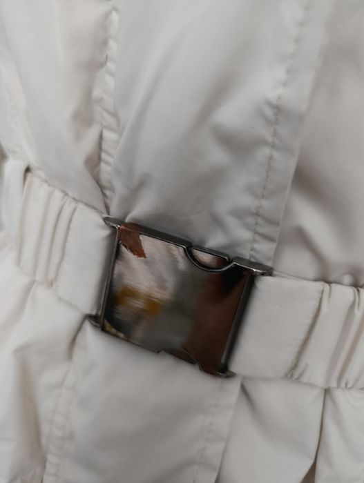 Ładna kurtka zimowa puchowa damska marki