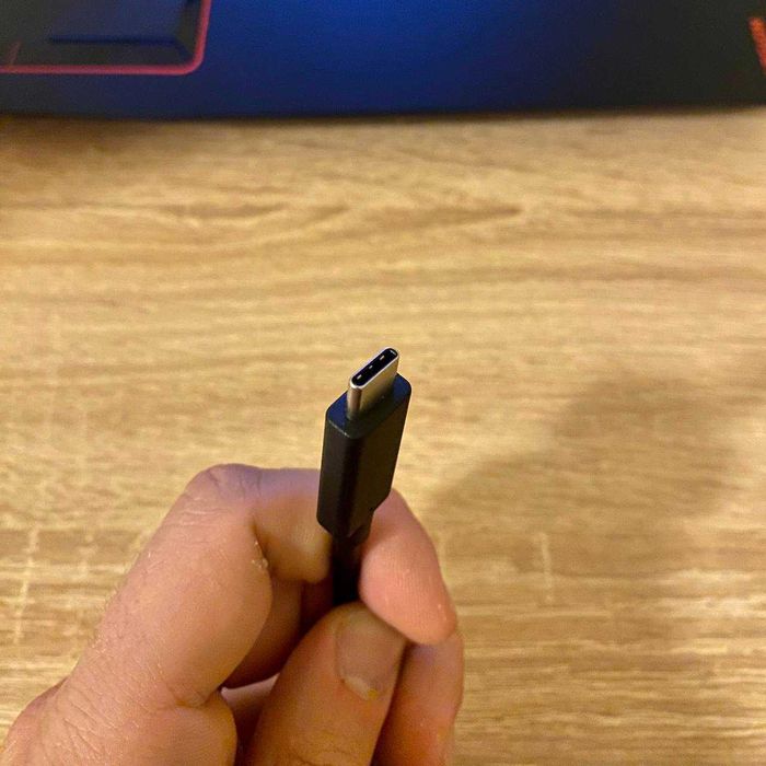 Новенька док-станція Lenovo USB-C Travel Hub