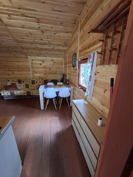 Domek nad zalewem na ogrodzonej działce.Cena od 25 sierpnia.