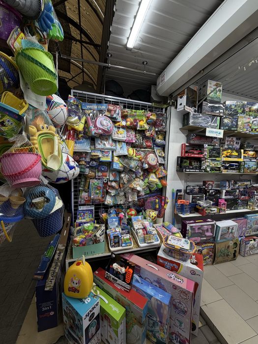 Продам игрушки лотом | Закрытие магазина |