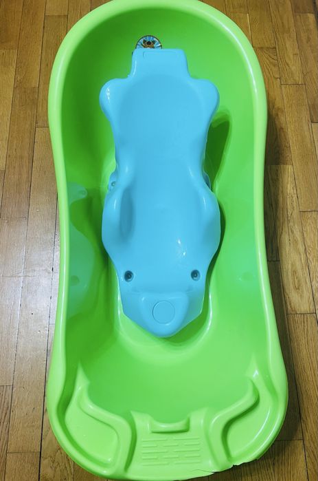 Дитяча ваночка та гірка для купання