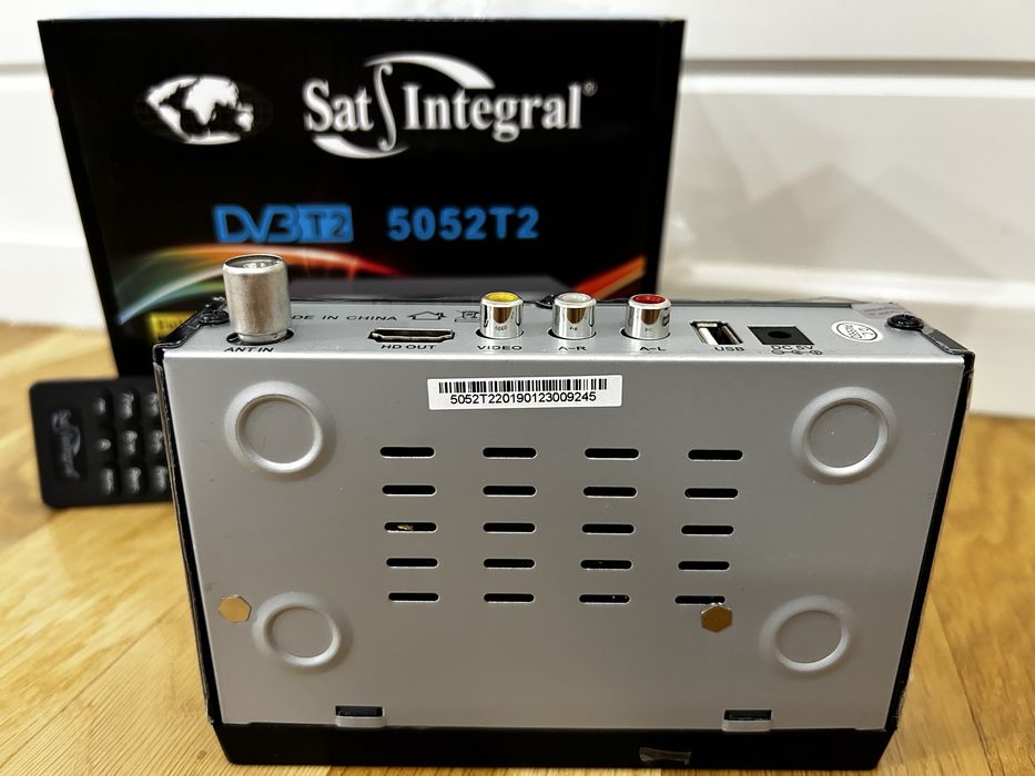 Тюнер Sat-Integral 5052 T2
