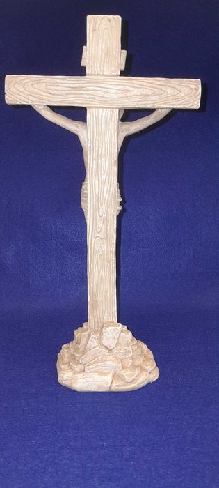 Crucifixo de mesa com imagem de Jesus Cristo