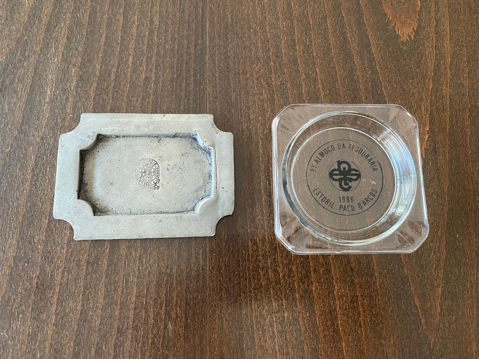 Conjunto de 32 Cinzeiros - Coleção