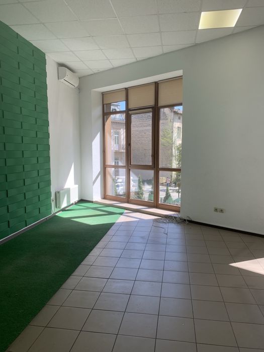 Продам приміщення  114 м.кв новобуд вул.Кольбарга