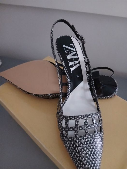 Sapatos elegantes