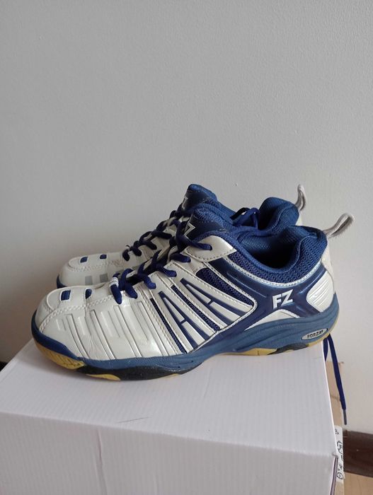 Buty sportowe Forza rozmiar 39 - 40. Uniseks.