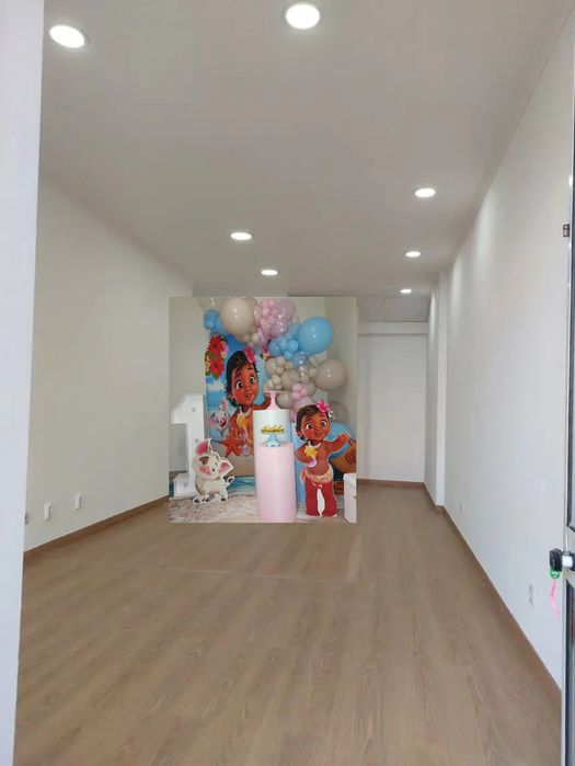 Espaço para festas ou eventos64706010368001122