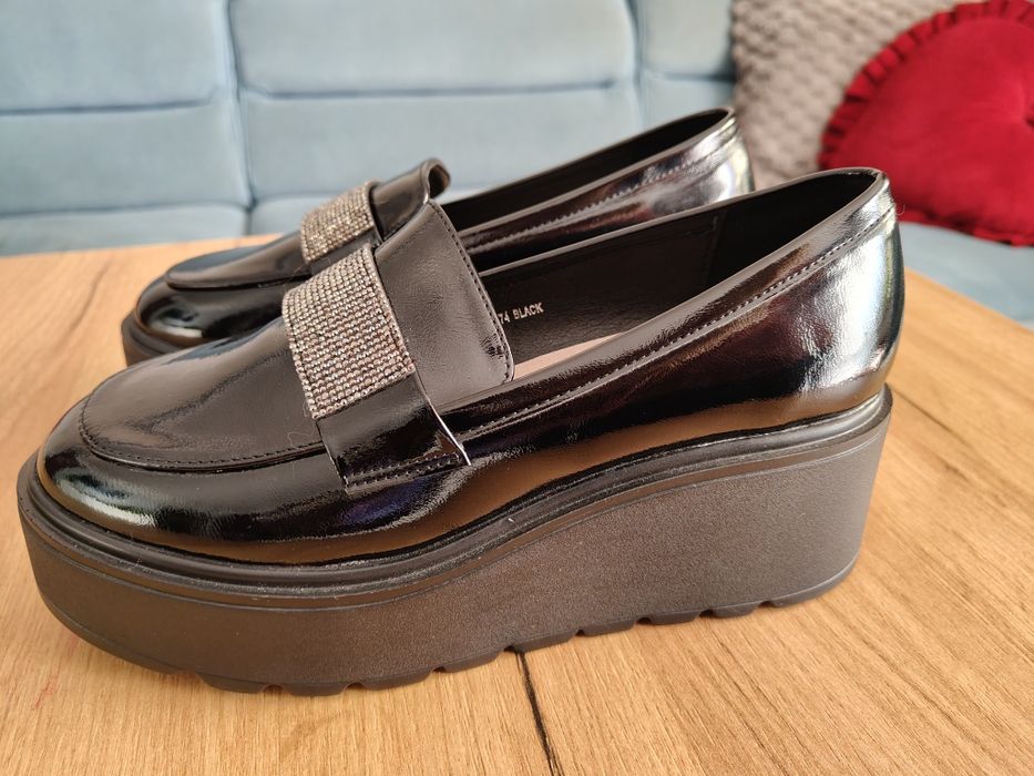 Buty /mokasyny/koturna czarne