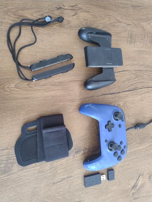 Nintendo switch v1 6gier i akcesoria