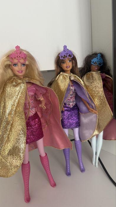Lalki barbie i trzy muszkieterki