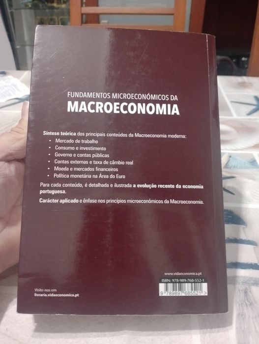 Livro fundamentos microeconomicos da macroeconomia