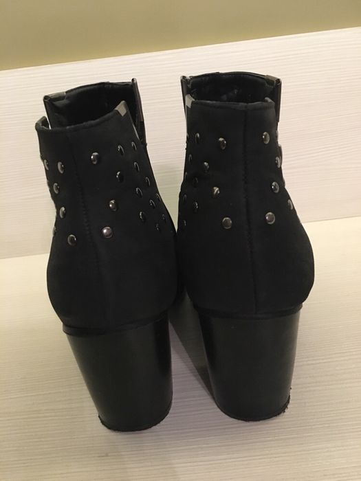 Buty damskie 40 Claudia Ghizzani