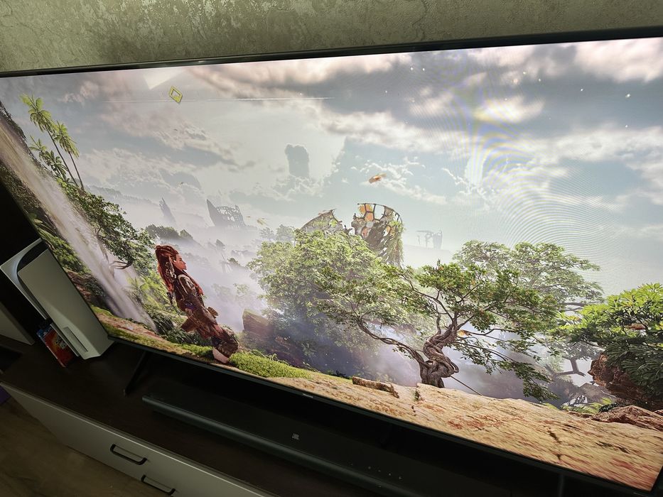 Продам телевізор Hisense QLED 65” 65E7KQ.