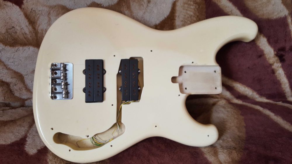 Schaller Double Jazz Bass 1982-85 Germany.