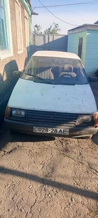 Продам Таврию.      .
