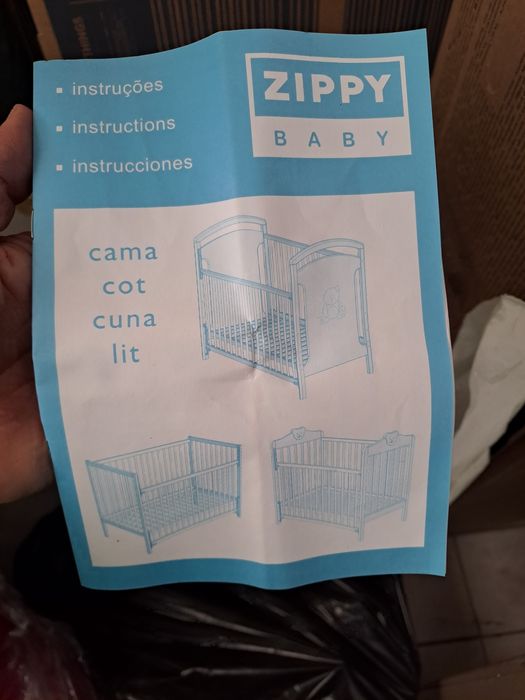 Berço  bebé e colchão