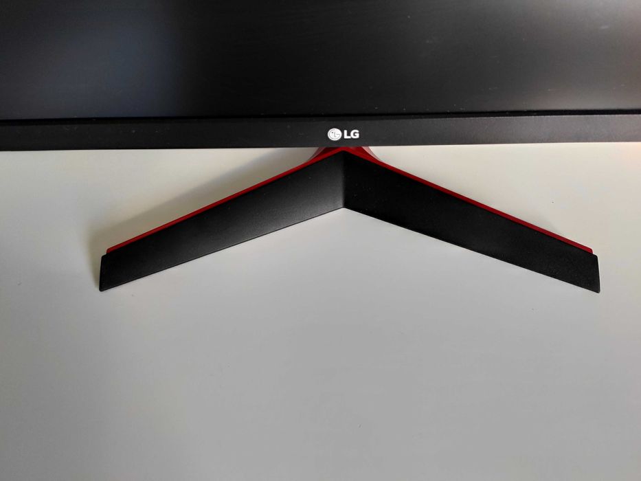 LG 24GL600F-B Gaming Monitor (24'' - 1 ms - 144 Hz - FreeSync)64354226308481121