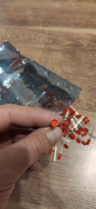 Светодиоды разные цена договорная