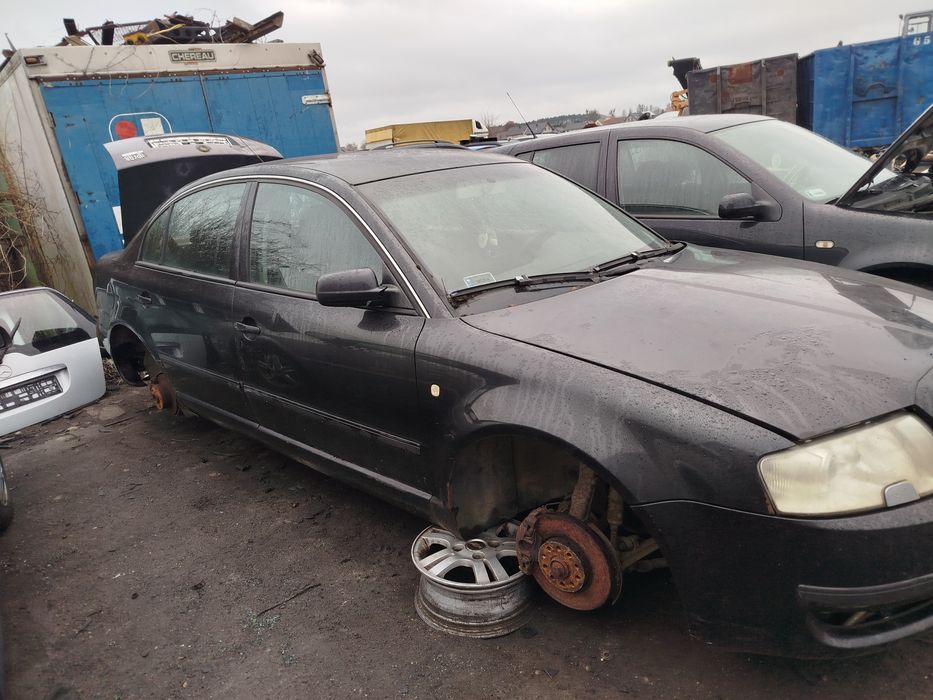 Skoda Superb LF9R kompletny przód maska zderzak lampy pas błotniki wys