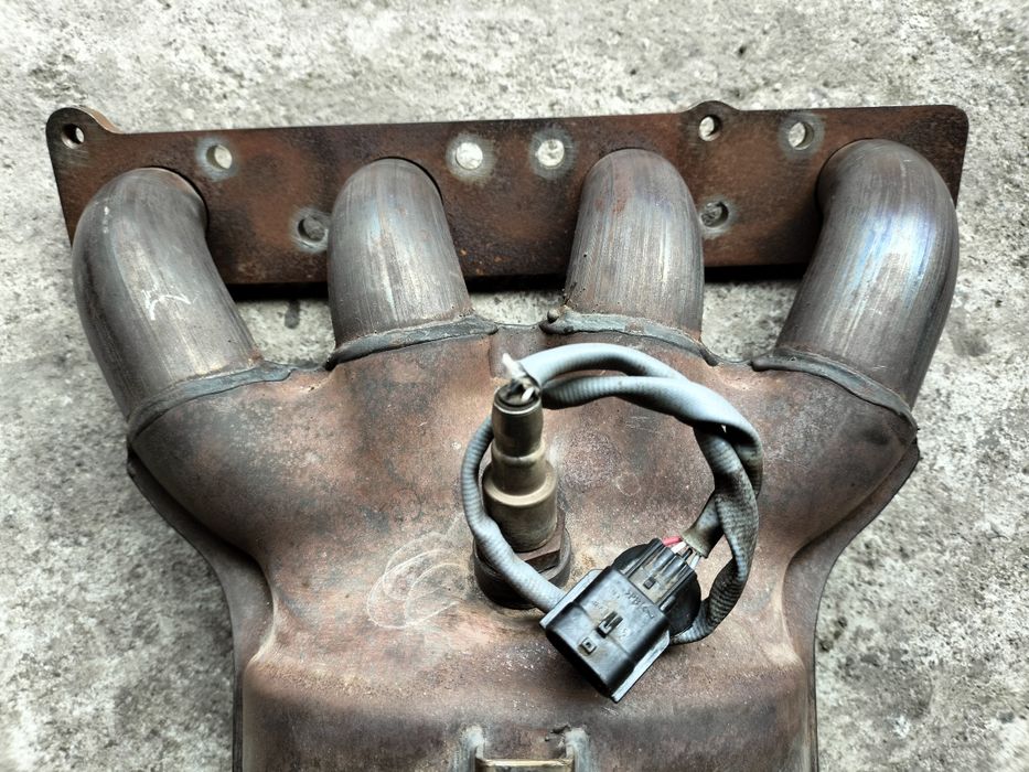 Випускний колектор Каталізатор LADA Xray 21129