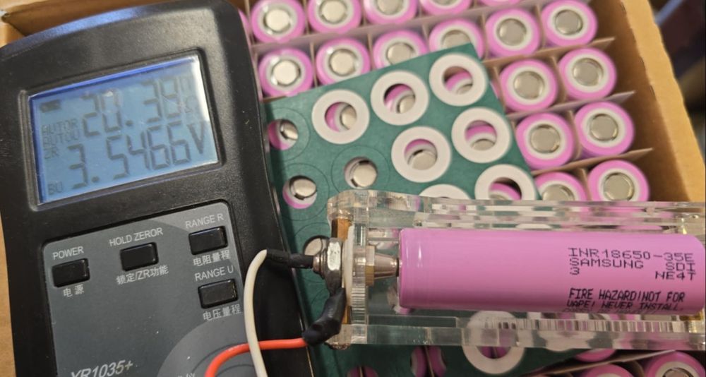 Fabrycznie nowe Ogniwa 18650 Samsung 35E – 3500 mAh | Wysoka jakość!