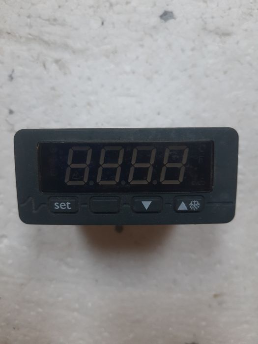 Sterownik, regulator EVK 211