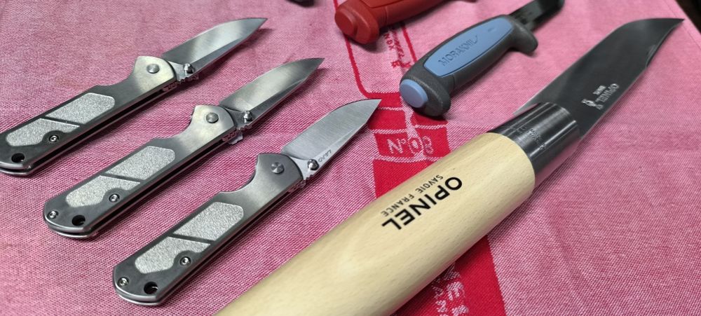 ШИКАРНИЙ OPINEL Франція вуглець нержавійка гравюра нож опінель нІж