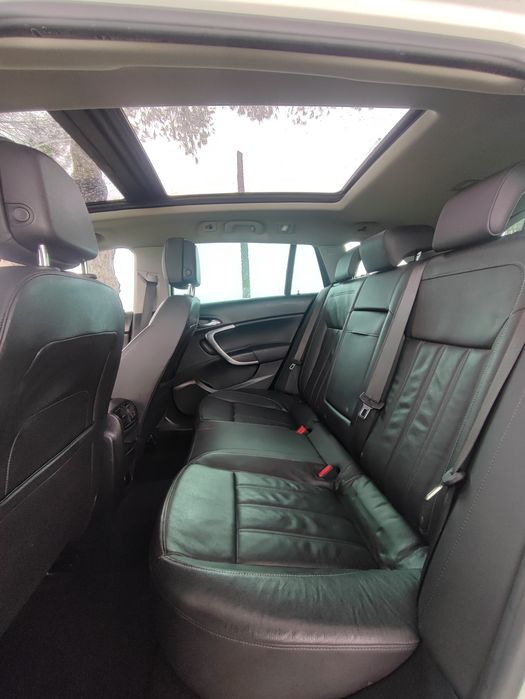 Insignia 2.0 CDTI full extras nacional