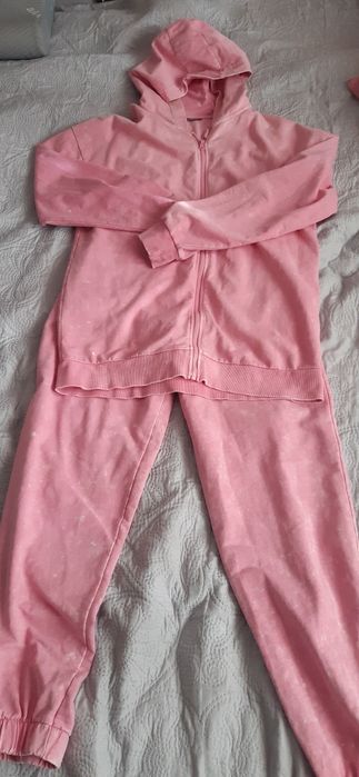 Dres różowy 158/164