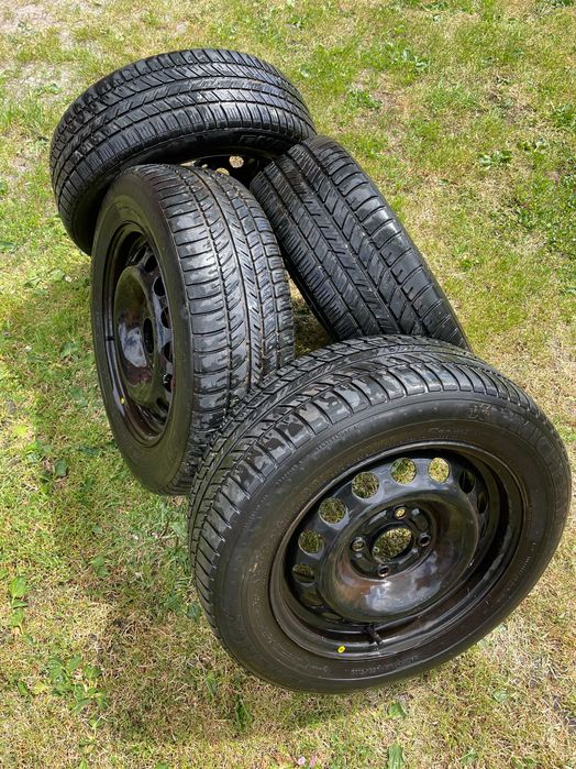 Felgi 4szt. 6Jx15 H2 i opony Michelin 185/60R15 Lato Energy Radial XSE