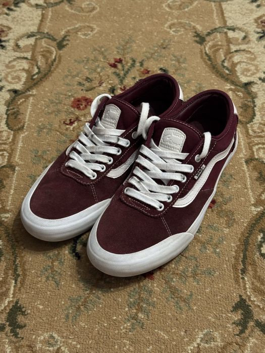 Vans pro-Chima.