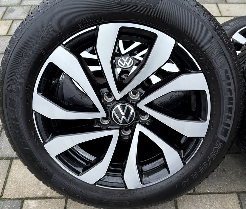Felgi Volkswagen 5x112 Golf Caddy R-line Touran 205/55R16